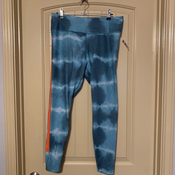 💥NWT - NIKE One Luxe Running Pants -Sz:L - Picture 3 of 4